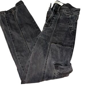 Hidden cargo jeans size 24